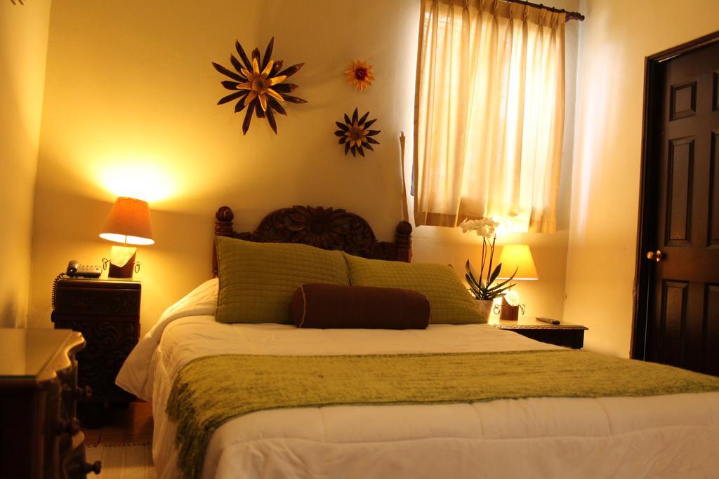 Hotel La Posada Del Angel San Salvador Exteriör bild